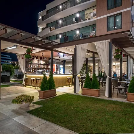 ライオン サニー ビーチ 4* サニービーチ