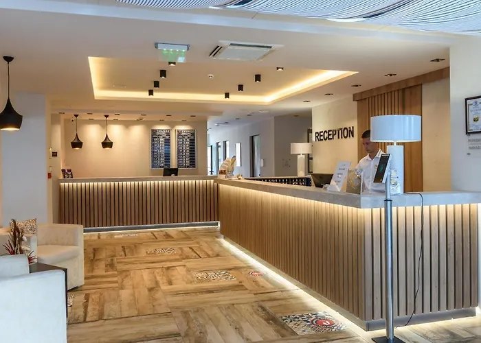 ホテル ライオン サニー ビーチ サニービーチ