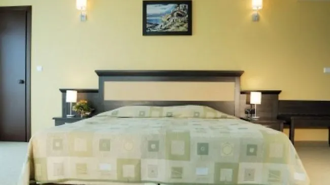 ライオン サニー ビーチ ホテル