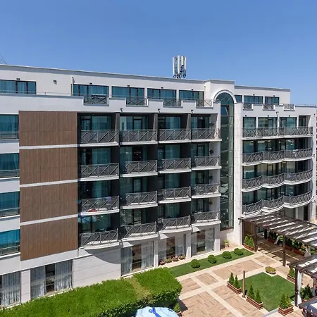 Hotell Lion Sunny 4*