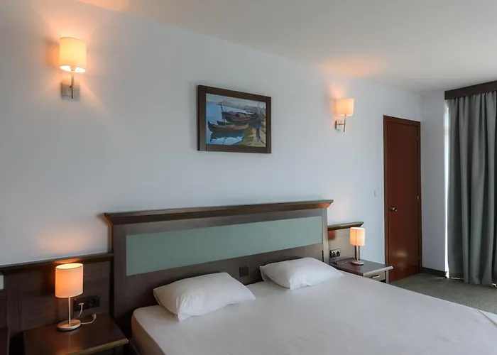 Lion Sunny Hotell 4*