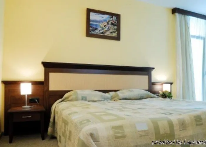 Lion Sunny 4* Slantschew brjag