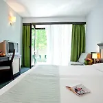 Lion Sunny Hotel