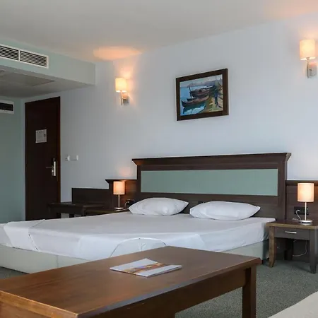 Lion Sunny 4* Sunny Beach