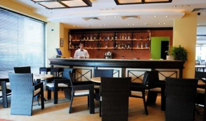 Lion Sunny Солнечный берег