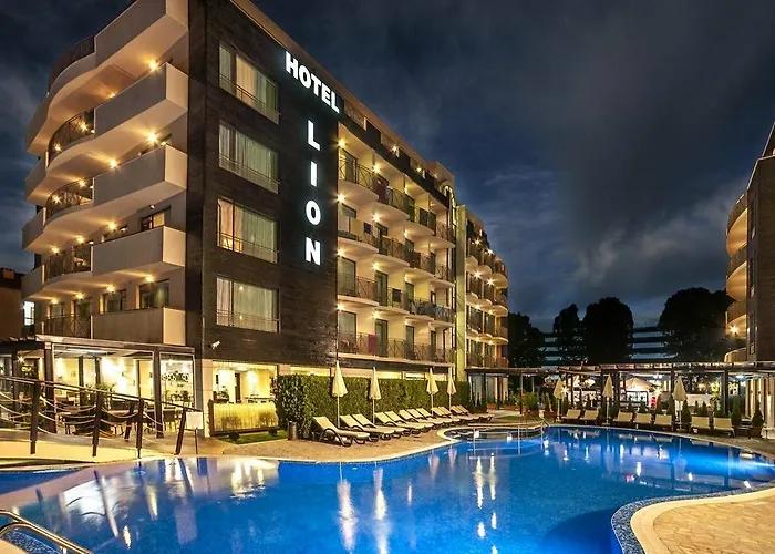 Lion Sunny Солнечный берег