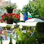 Hotel Lion Sunny 4*
