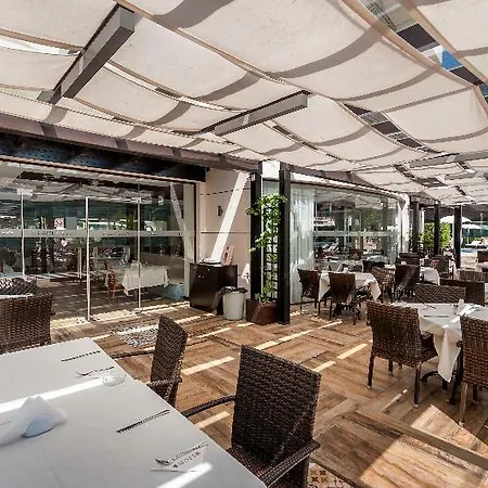 Hotel Lion Sunny Słoneczny Brzeg